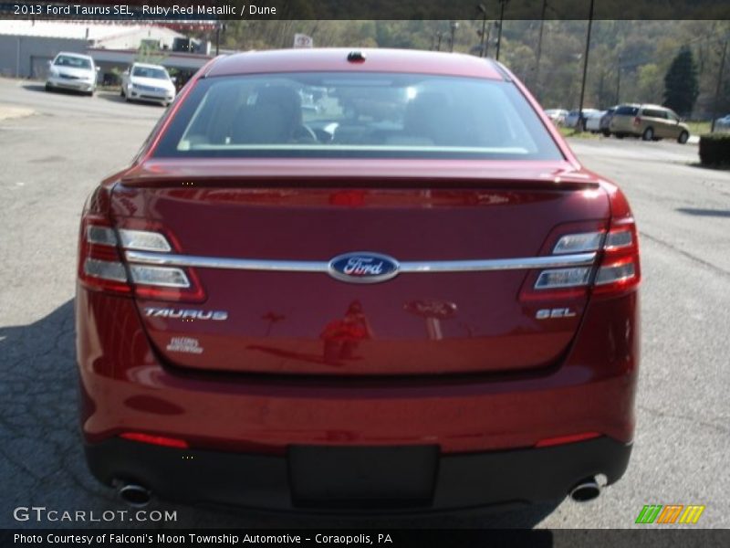 Ruby Red Metallic / Dune 2013 Ford Taurus SEL