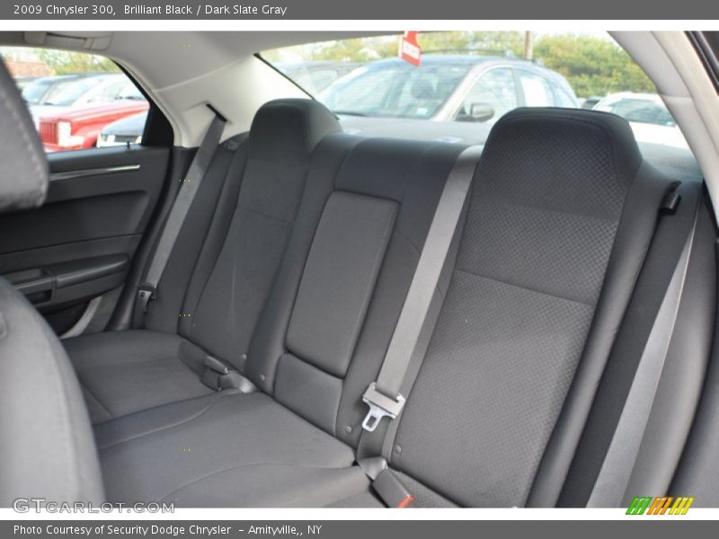 Brilliant Black / Dark Slate Gray 2009 Chrysler 300