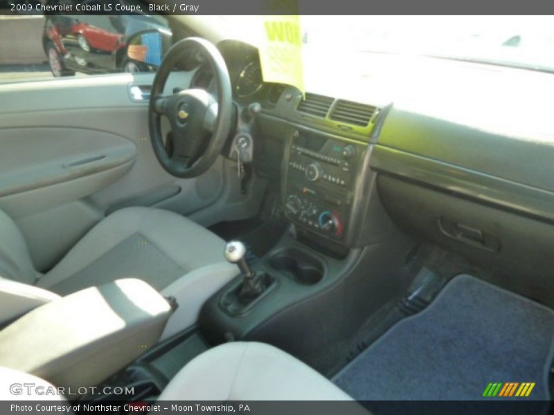 Black / Gray 2009 Chevrolet Cobalt LS Coupe