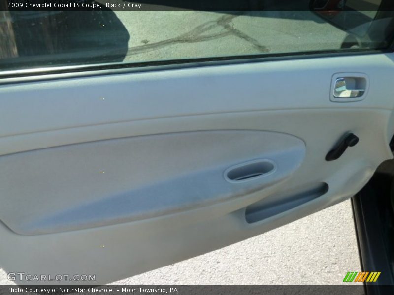 Black / Gray 2009 Chevrolet Cobalt LS Coupe