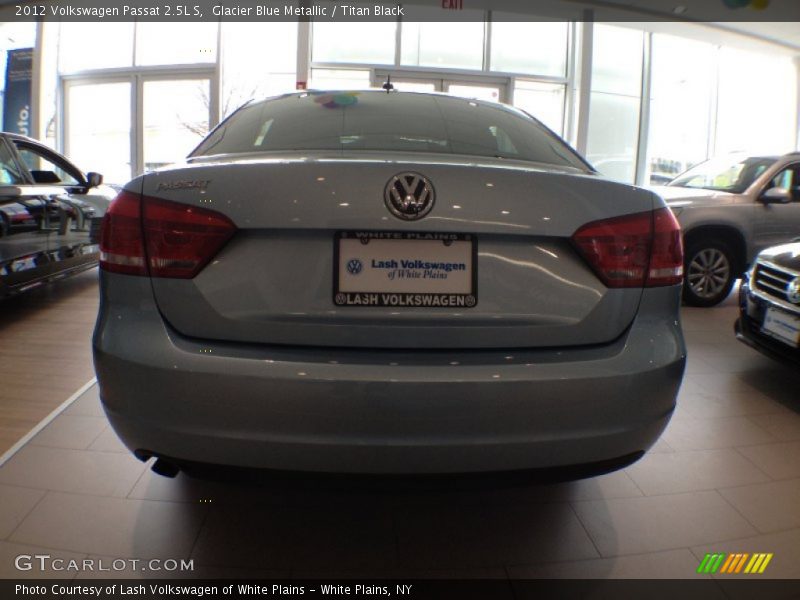 Glacier Blue Metallic / Titan Black 2012 Volkswagen Passat 2.5L S