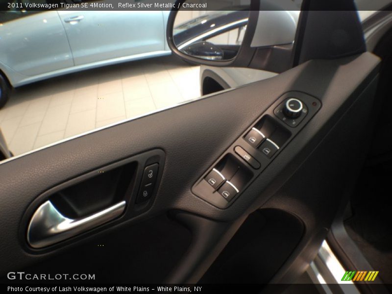 Reflex Silver Metallic / Charcoal 2011 Volkswagen Tiguan SE 4Motion
