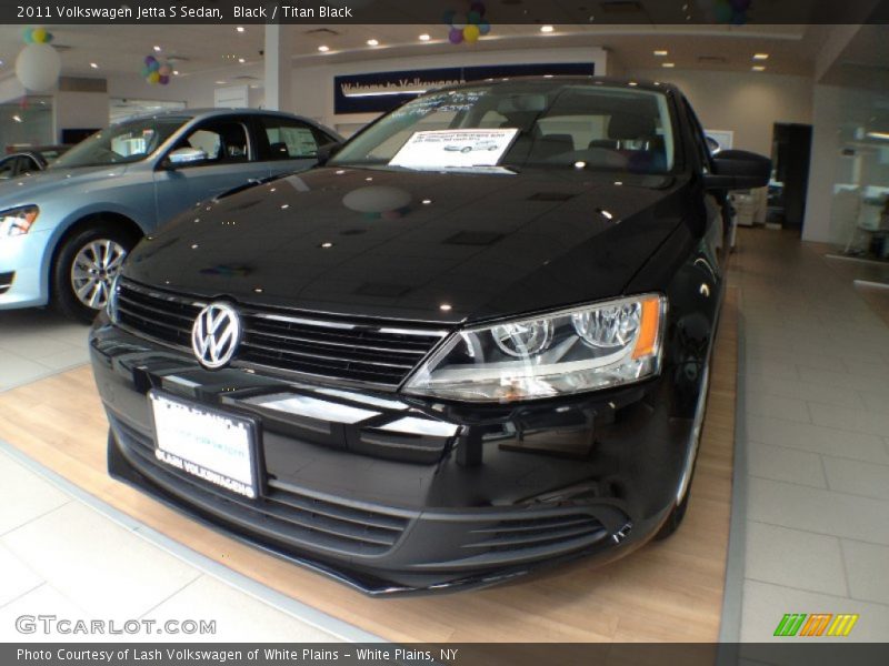 Black / Titan Black 2011 Volkswagen Jetta S Sedan