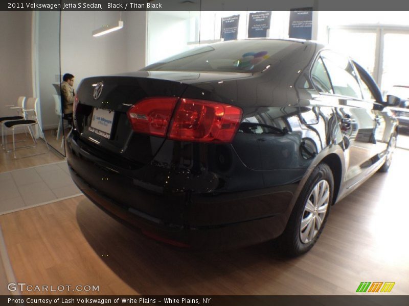 Black / Titan Black 2011 Volkswagen Jetta S Sedan