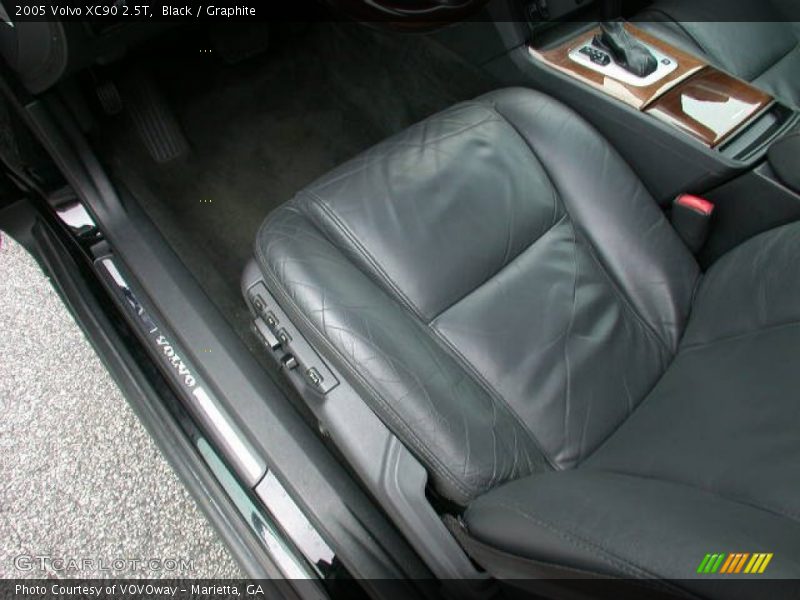 Black / Graphite 2005 Volvo XC90 2.5T