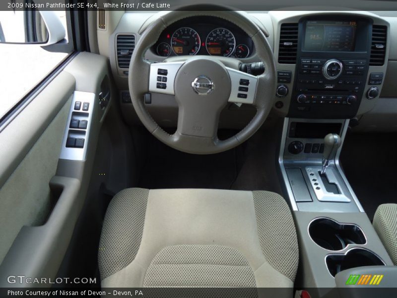 White Frost / Cafe Latte 2009 Nissan Pathfinder SE 4x4