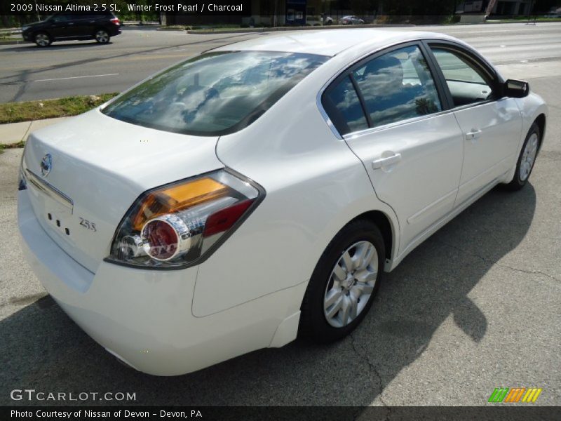 Winter Frost Pearl / Charcoal 2009 Nissan Altima 2.5 SL