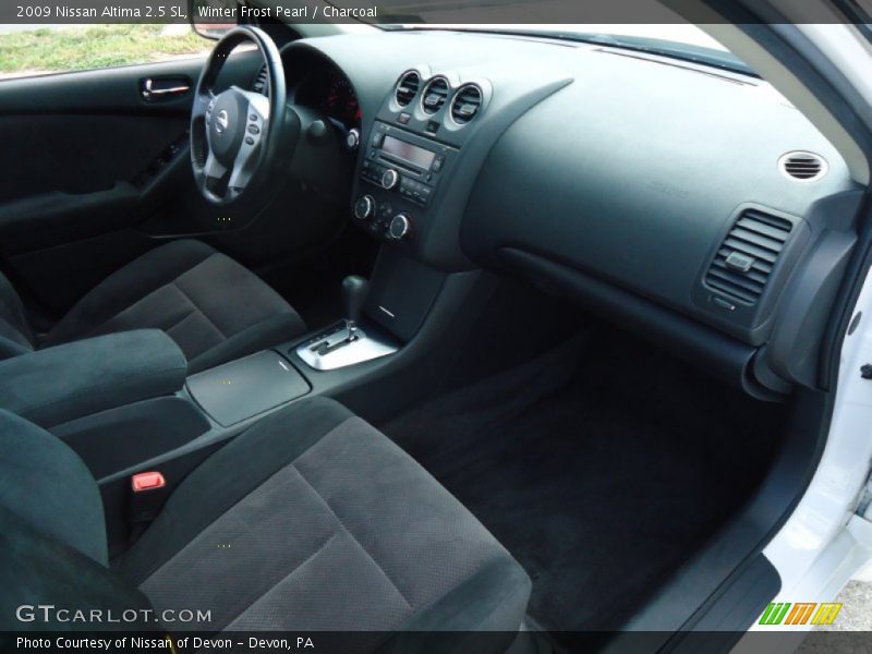 Winter Frost Pearl / Charcoal 2009 Nissan Altima 2.5 SL