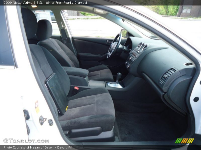 Winter Frost Pearl / Charcoal 2009 Nissan Altima 2.5 SL
