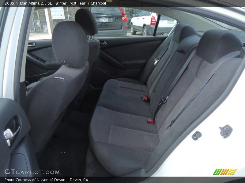 Winter Frost Pearl / Charcoal 2009 Nissan Altima 2.5 SL