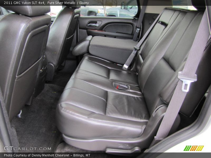 Pure Silver Metallic / Ebony 2011 GMC Yukon SLT 4x4