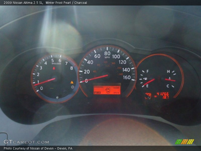 Winter Frost Pearl / Charcoal 2009 Nissan Altima 2.5 SL