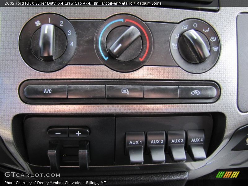 Brilliant Silver Metallic / Medium Stone 2009 Ford F350 Super Duty FX4 Crew Cab 4x4