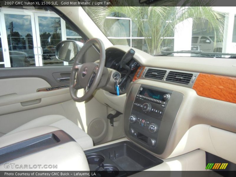 Gold Mist Metallic / Light Tan 2007 GMC Yukon XL 1500 SLE