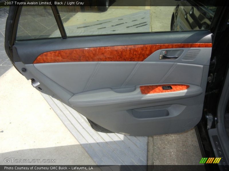 Black / Light Gray 2007 Toyota Avalon Limited