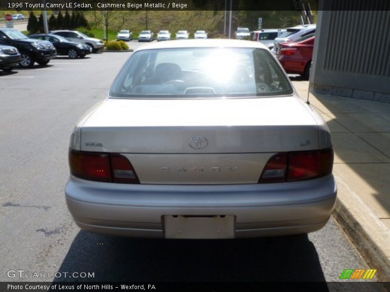 Cashmere Beige Metallic / Beige 1996 Toyota Camry LE Sedan
