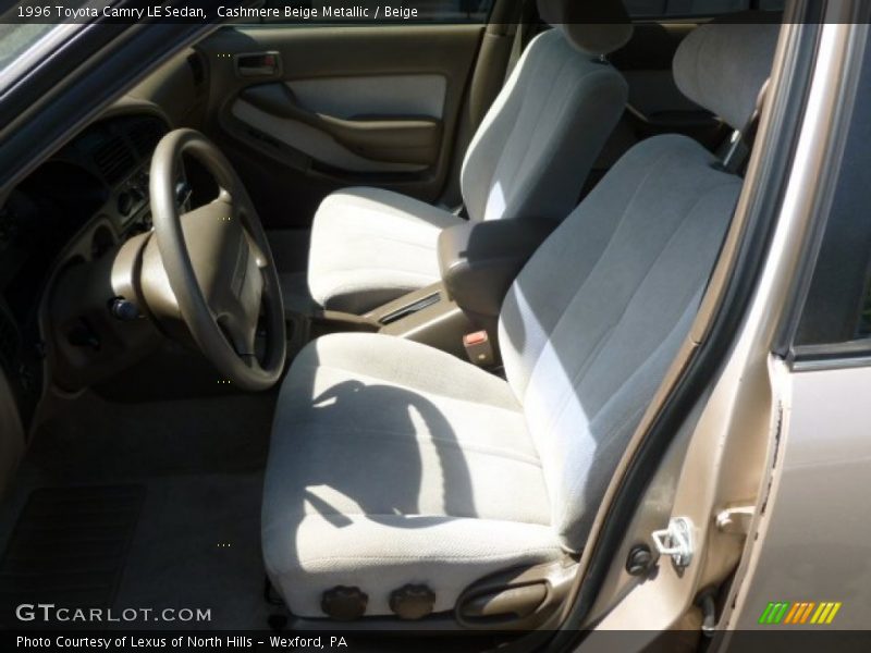 Cashmere Beige Metallic / Beige 1996 Toyota Camry LE Sedan