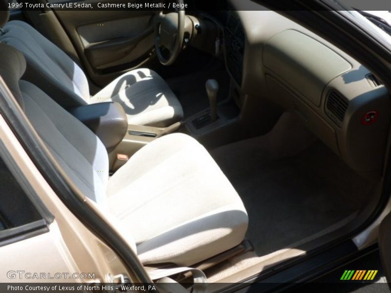 Cashmere Beige Metallic / Beige 1996 Toyota Camry LE Sedan