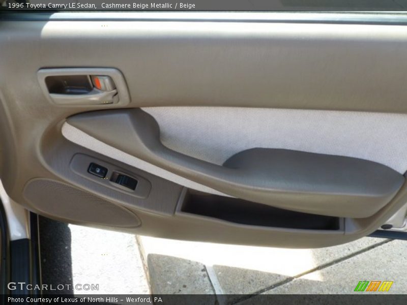 Cashmere Beige Metallic / Beige 1996 Toyota Camry LE Sedan