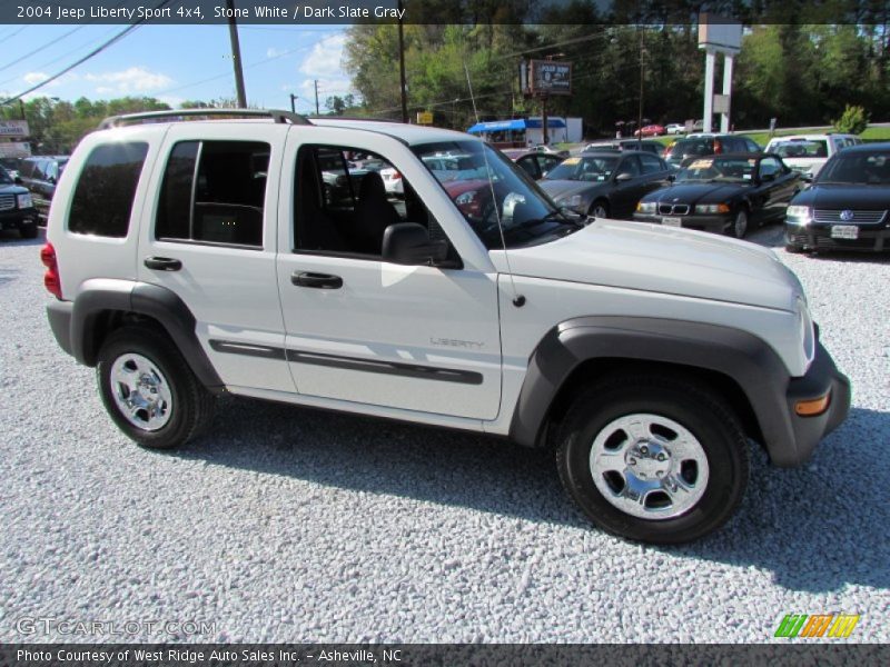 Stone White / Dark Slate Gray 2004 Jeep Liberty Sport 4x4