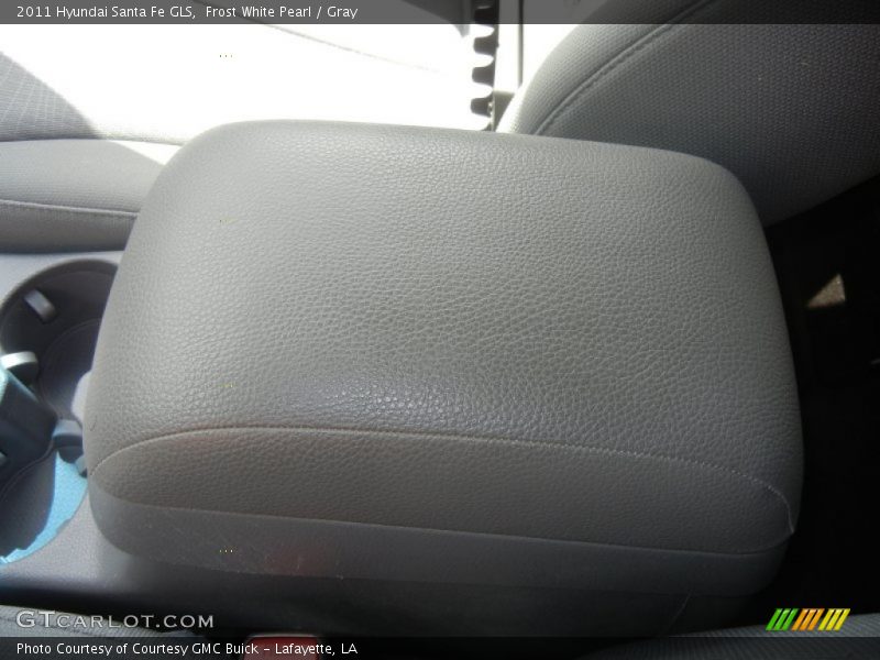 Frost White Pearl / Gray 2011 Hyundai Santa Fe GLS