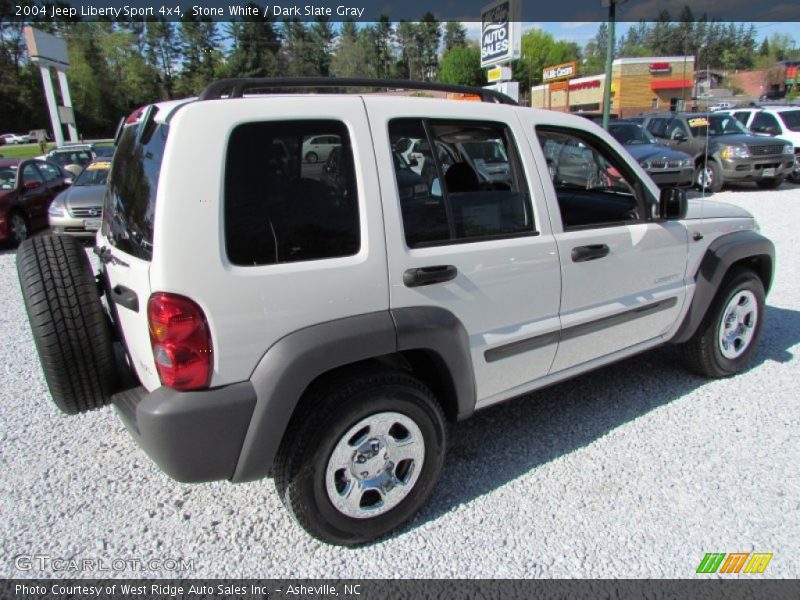 Stone White / Dark Slate Gray 2004 Jeep Liberty Sport 4x4
