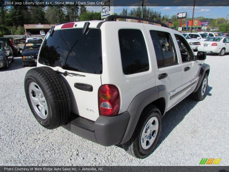 Stone White / Dark Slate Gray 2004 Jeep Liberty Sport 4x4