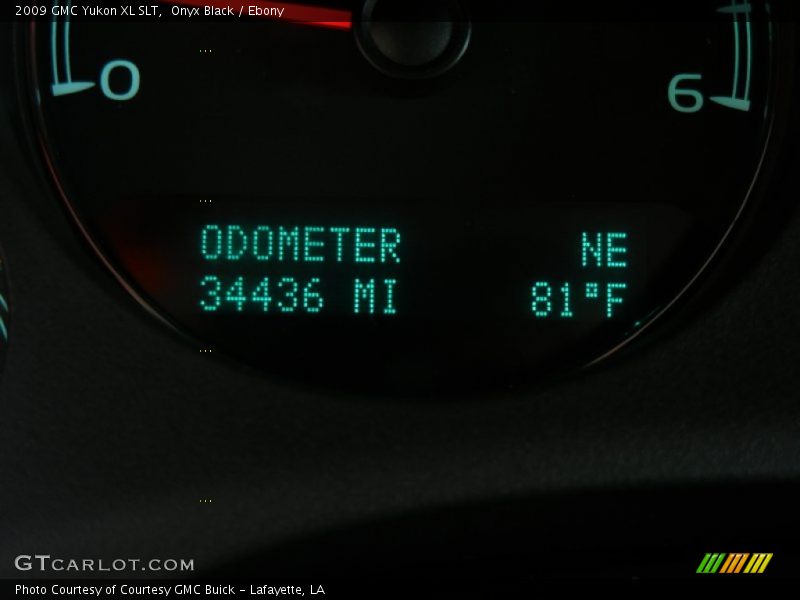 Onyx Black / Ebony 2009 GMC Yukon XL SLT