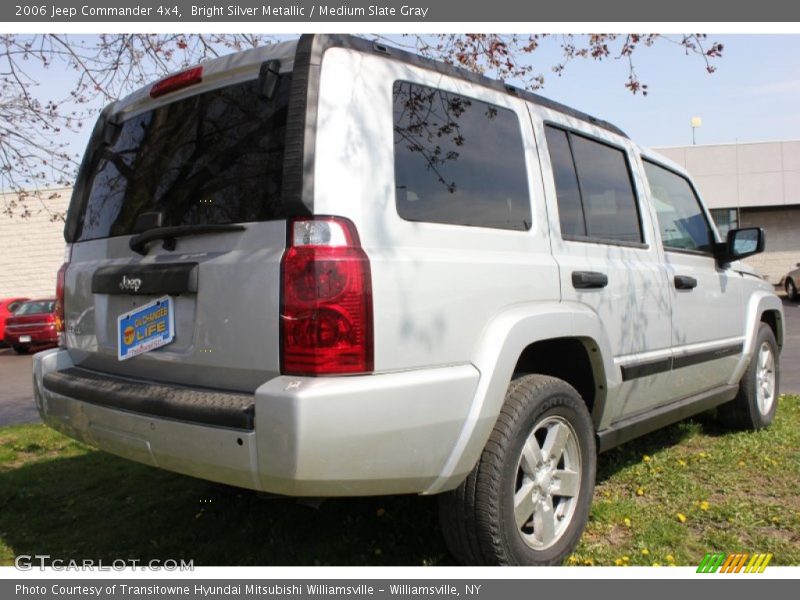 Bright Silver Metallic / Medium Slate Gray 2006 Jeep Commander 4x4