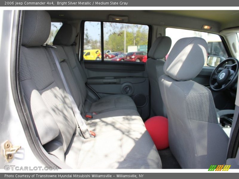 Bright Silver Metallic / Medium Slate Gray 2006 Jeep Commander 4x4