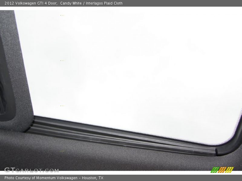 Candy White / Interlagos Plaid Cloth 2012 Volkswagen GTI 4 Door