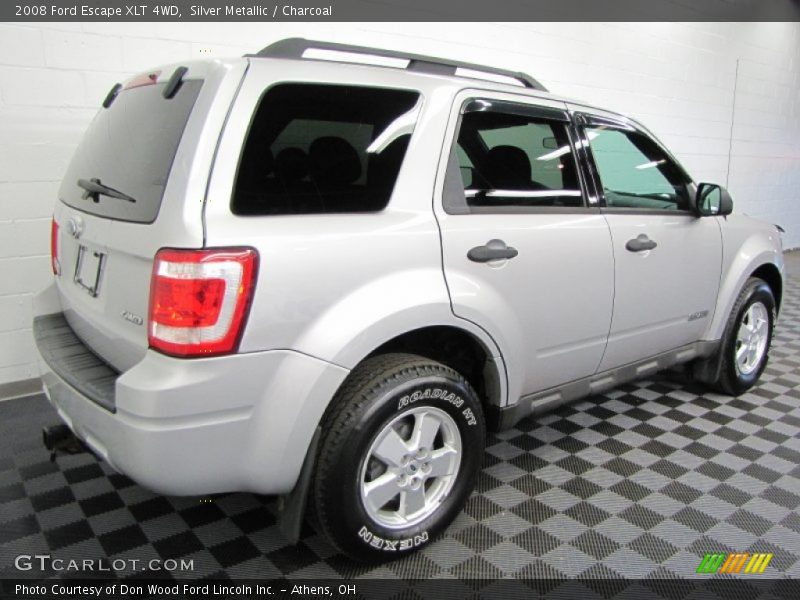 Silver Metallic / Charcoal 2008 Ford Escape XLT 4WD