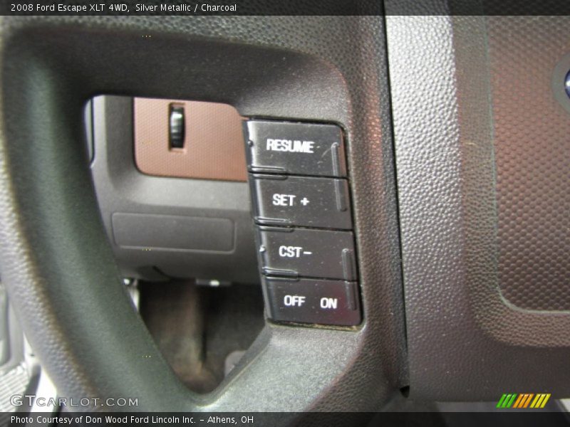 Silver Metallic / Charcoal 2008 Ford Escape XLT 4WD