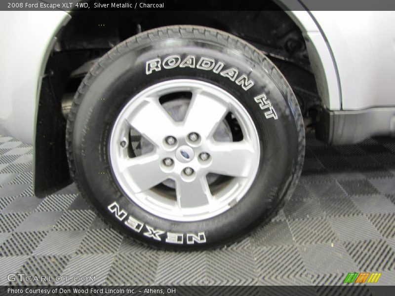 Silver Metallic / Charcoal 2008 Ford Escape XLT 4WD
