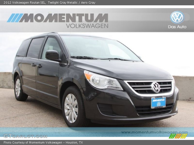 Twilight Gray Metallic / Aero Gray 2012 Volkswagen Routan SEL