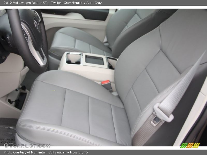 Twilight Gray Metallic / Aero Gray 2012 Volkswagen Routan SEL