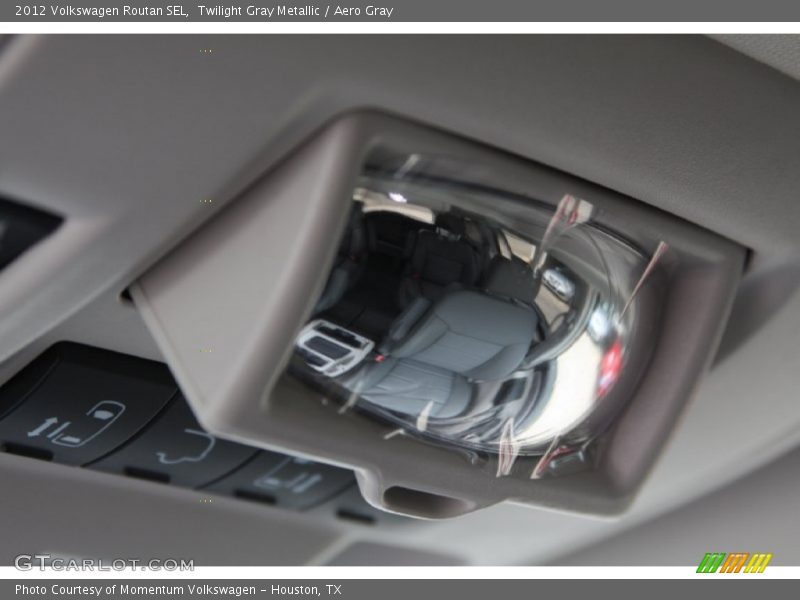 Twilight Gray Metallic / Aero Gray 2012 Volkswagen Routan SEL