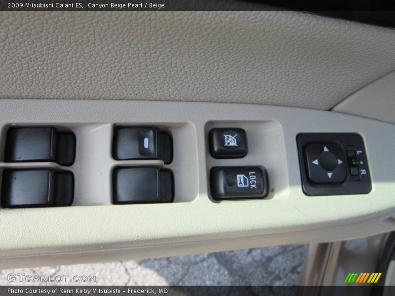 Canyon Beige Pearl / Beige 2009 Mitsubishi Galant ES