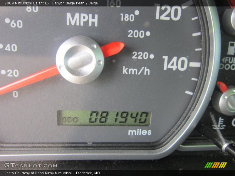 Canyon Beige Pearl / Beige 2009 Mitsubishi Galant ES