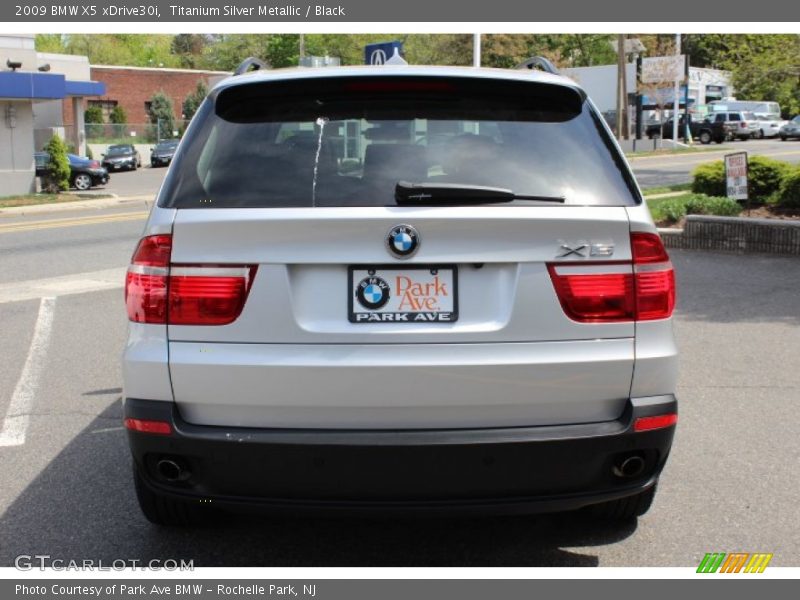 Titanium Silver Metallic / Black 2009 BMW X5 xDrive30i