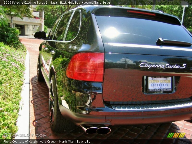 Basalt Black Metallic / Havanna/Sand Beige 2006 Porsche Cayenne Turbo S