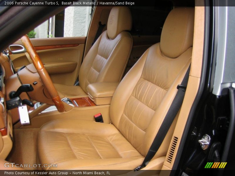Front Seat of 2006 Cayenne Turbo S