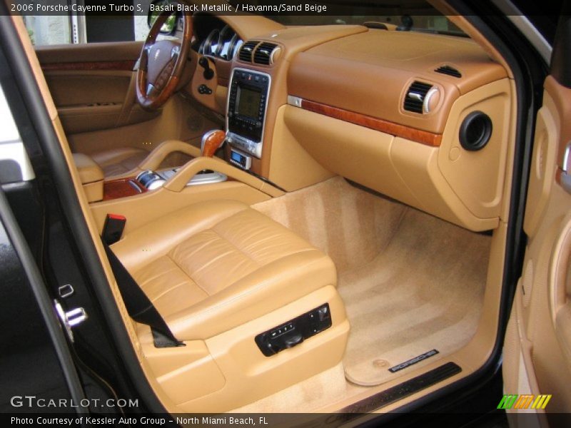 Basalt Black Metallic / Havanna/Sand Beige 2006 Porsche Cayenne Turbo S