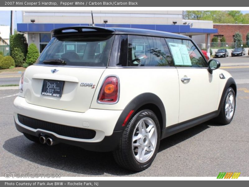 Pepper White / Carbon Black/Carbon Black 2007 Mini Cooper S Hardtop
