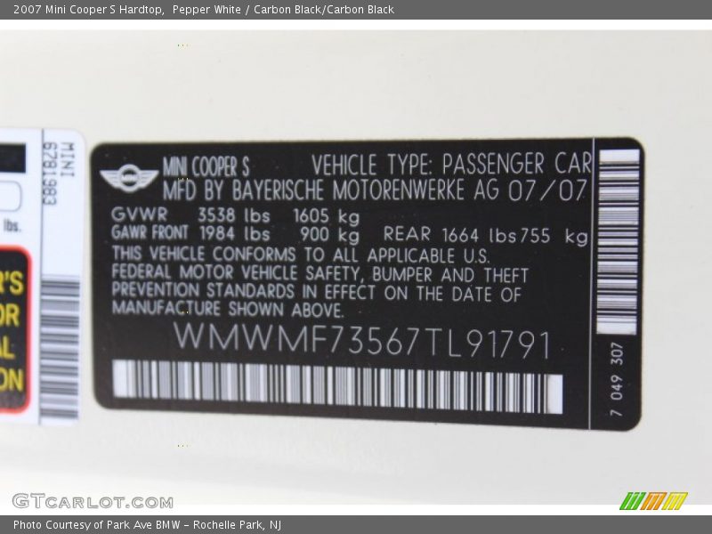 Pepper White / Carbon Black/Carbon Black 2007 Mini Cooper S Hardtop