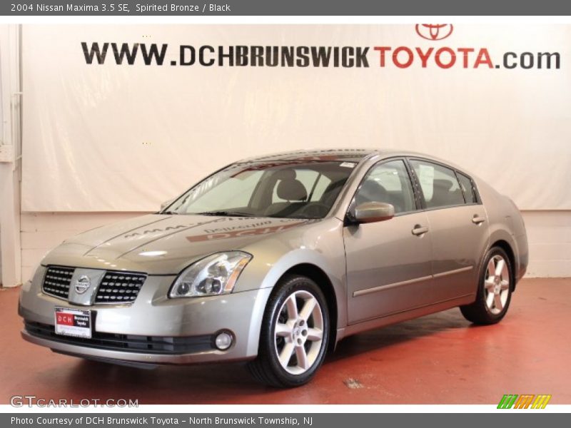 Spirited Bronze / Black 2004 Nissan Maxima 3.5 SE