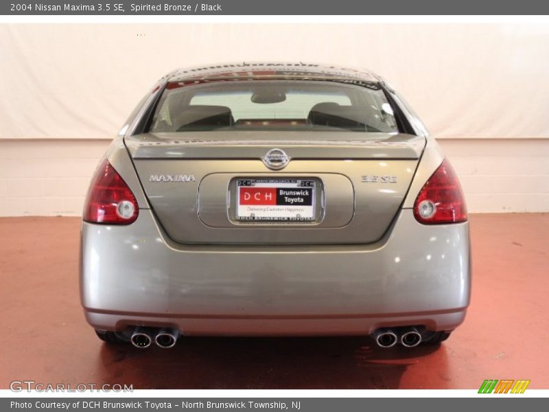 Spirited Bronze / Black 2004 Nissan Maxima 3.5 SE