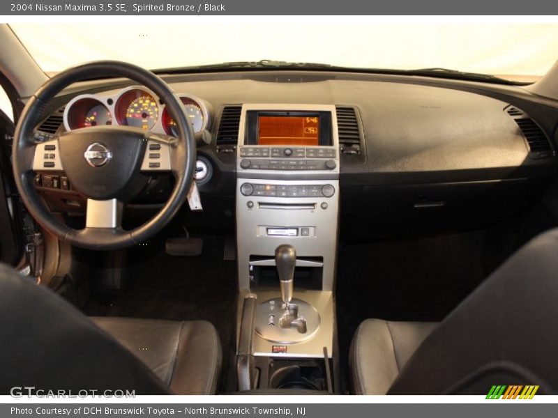 Spirited Bronze / Black 2004 Nissan Maxima 3.5 SE