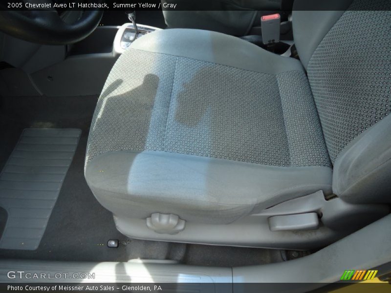 Summer Yellow / Gray 2005 Chevrolet Aveo LT Hatchback