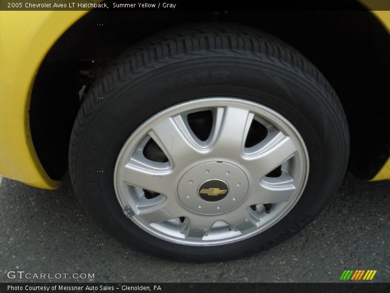 Summer Yellow / Gray 2005 Chevrolet Aveo LT Hatchback